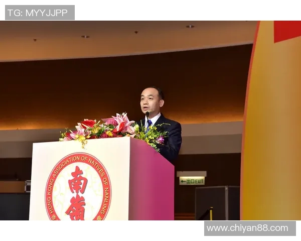 深圳羽毛球队的蜕变之路:从传统到现代的深度探索与转型分析 深圳羽毛球队的蜕变之路:从传统到现代的深度探索与转型分析