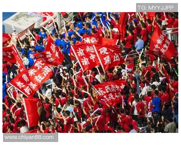 重庆足球队实力引发热议球迷对未来表现充满期待与争议 重庆足球队实力引发热议球迷对未来表现充满期待与争议