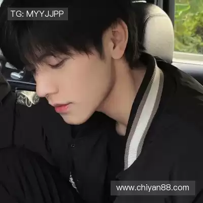 滑璇鸣